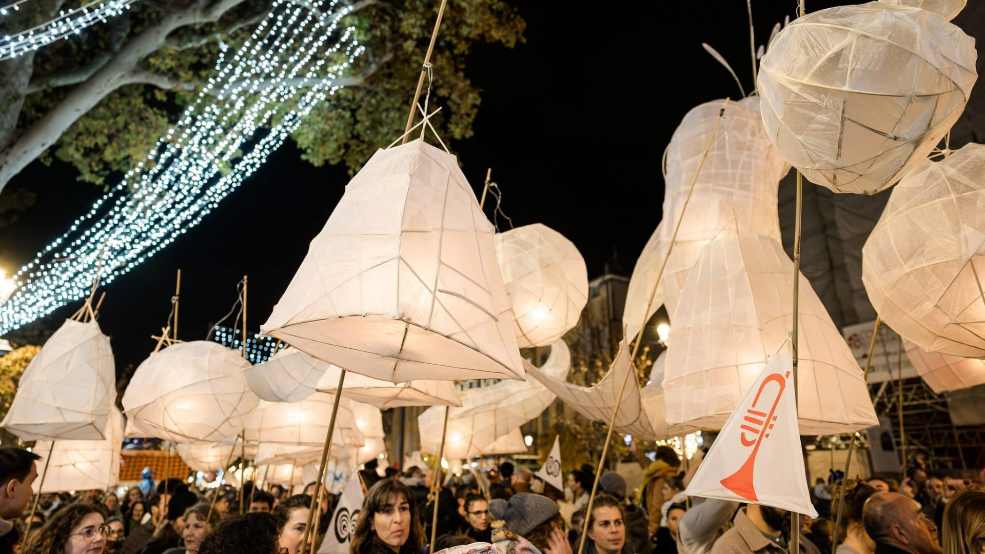 Lanternes, Lumiére sur la ville | Collectif Les Poussières (Centre ville)